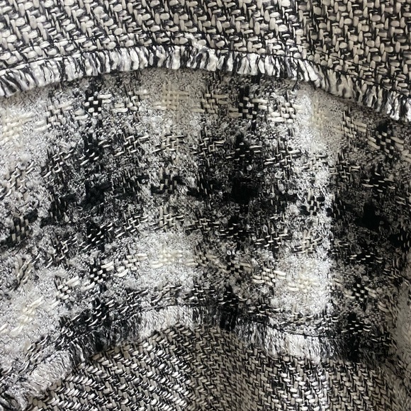 Checkered Jacket 🧥 - Picture 5 of 5